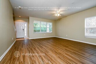 10825 Newbridge Dr in Riverview, FL - Building Photo - Building Photo