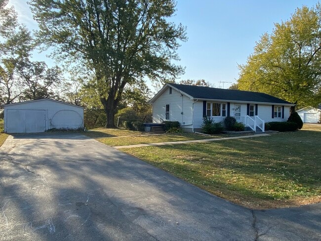 7164 Hwy Bb in Union, MO - Building Photo - Building Photo