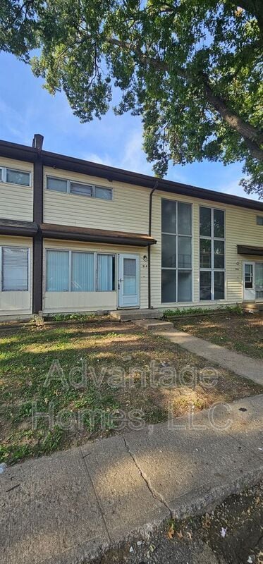 property at 914 N 70th St