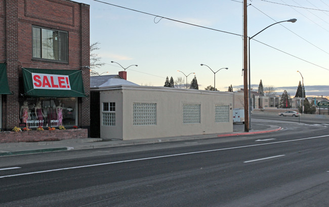 River House Studios in Reno, NV - Foto de edificio - Building Photo