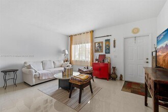 2310 SE 23rd Rd in Homestead, FL - Building Photo - Building Photo