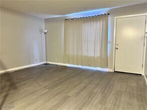 4170 Mississippi Ave in Las Vegas, NV - Building Photo - Building Photo