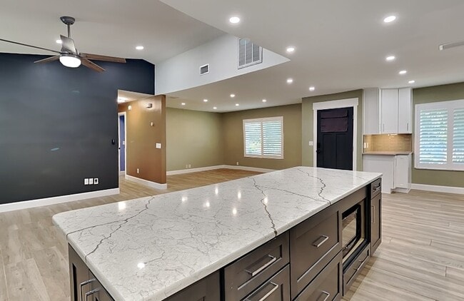 3019 Autumnwood Trail in Apopka, FL - Building Photo - Building Photo