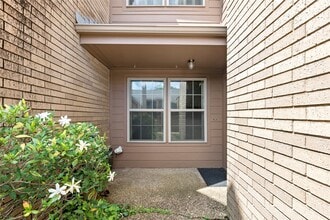 3122 Camelot Dr in Bryan, TX - Building Photo - Building Photo