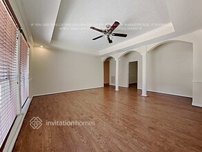 15107 Dawnbrook Dr in Houston, TX - Building Photo - Building Photo