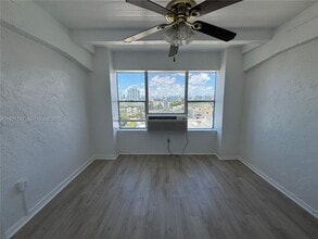 800 Washington Ave in Miami Beach, FL - Building Photo - Building Photo