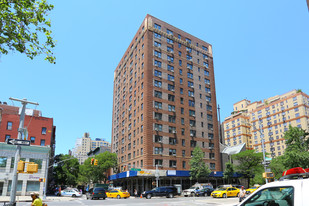 Gramercy Court Apartments