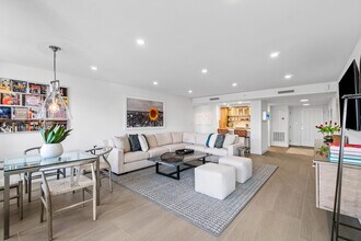 3420 S Ocean Blvd in Highland Beach, FL - Foto de edificio - Building Photo