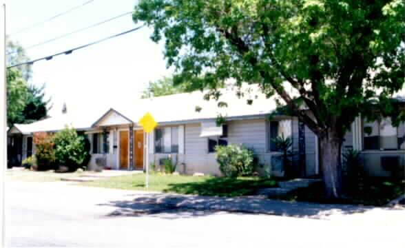 1416 Carleton Dr in Concord, CA - Foto de edificio - Building Photo