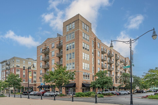 property at 647 Metropolitan Way