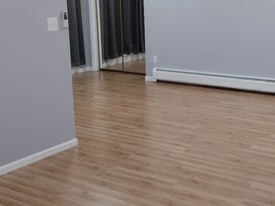 106 E Schoolhouse Rd in Yorkville, IL - Building Photo