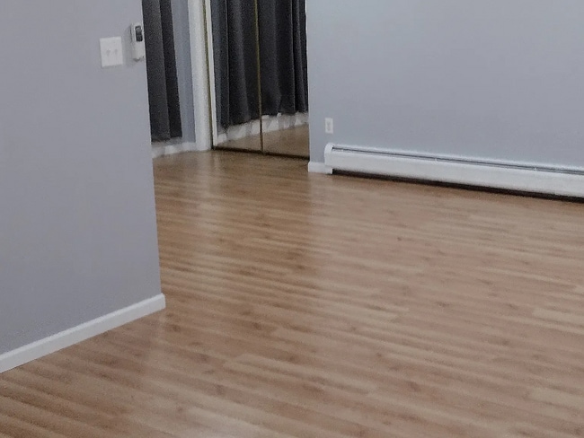 106 E Schoolhouse Rd