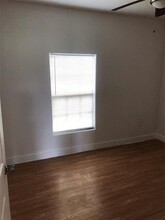 406 Grayson St in Leonard, TX - Building Photo - Building Photo