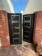 940 Vegas Valley Dr in Las Vegas, NV - Foto de edificio - Building Photo