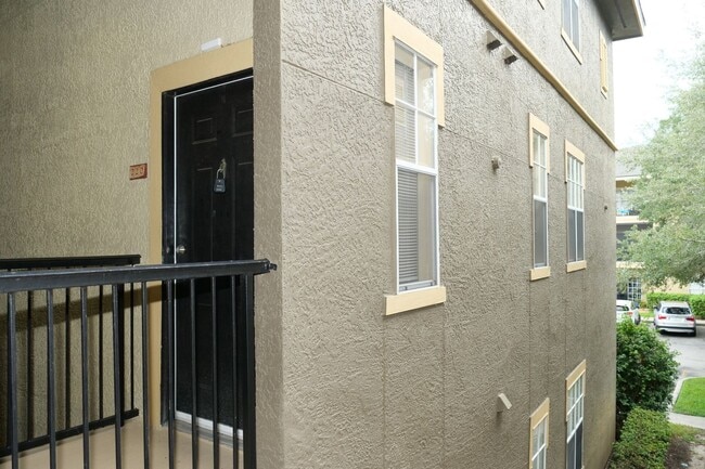 102 Vista Verdi Cir in Lake Mary, FL - Building Photo - Building Photo