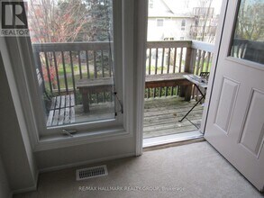81 Lightfoot Pl in Ottawa, ON - Building Photo - Building Photo