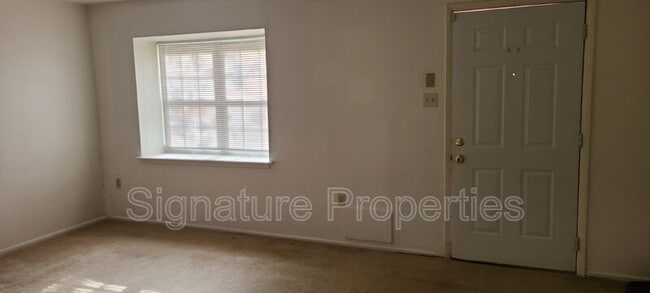 8602 Ransco Ct in Richmond, VA - Building Photo - Building Photo