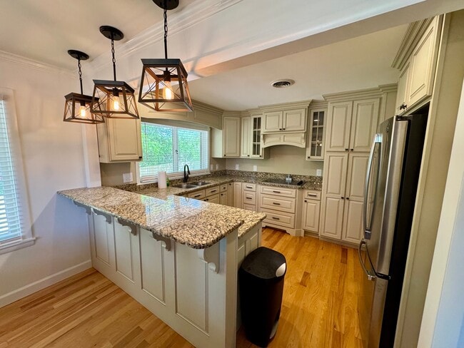 732 Hillgate Rd in Paducah, KY - Building Photo - Building Photo