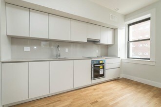 123 Highland Ave, Unit 11 in Somerville, MA - Foto de edificio - Building Photo