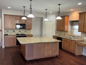 2721 Tangerine Ln in Plano, TX - Foto de edificio - Building Photo