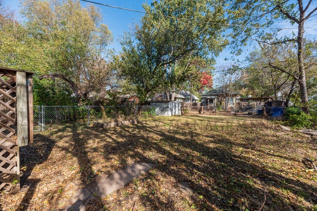 238 S Estelle St in Wichita, KS - Building Photo - Building Photo