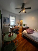 50 Charlesgate E in Boston, MA - Foto de edificio - Building Photo