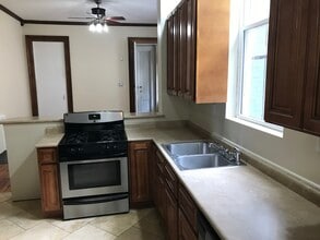 2654 Bellevue Ave in Cincinnati, OH - Building Photo - Building Photo