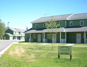 Forest Hill in Wasilla, AK - Foto de edificio - Building Photo