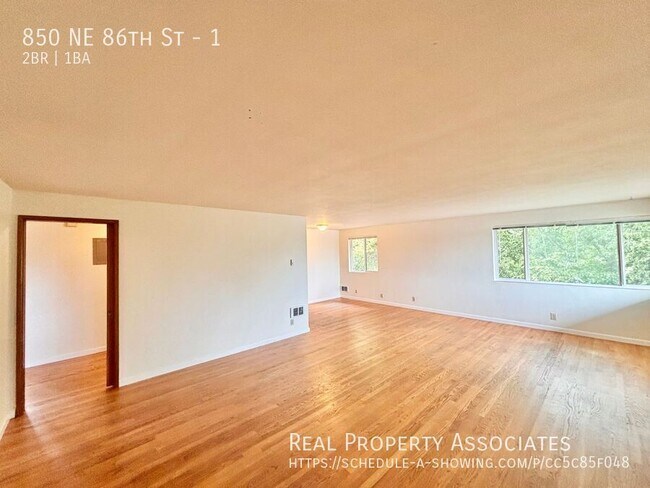 850 NE 86th St in Seattle, WA - Building Photo - Building Photo