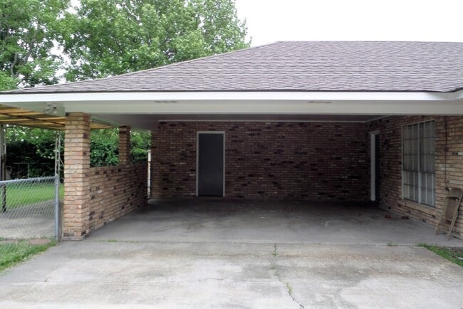 13125 Kirkley Pl N in Baton Rouge, LA - Building Photo - Building Photo