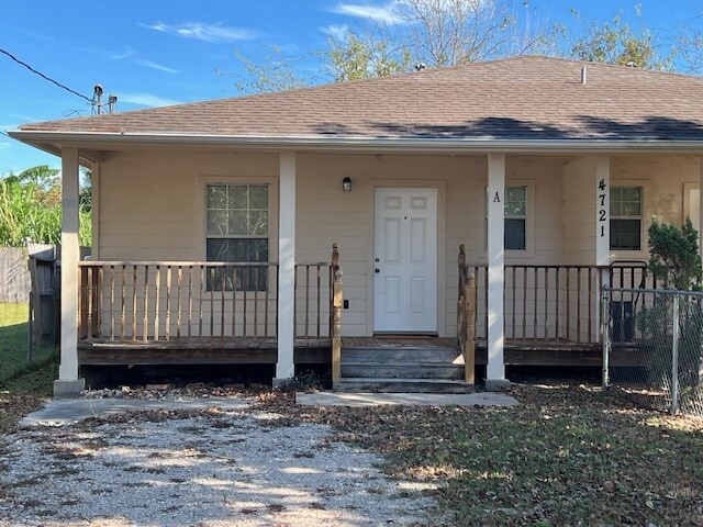 4721 9th St in Bacliff, TX - Building Photo - Building Photo