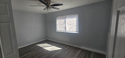 9042 Morrison Rd in New Orleans, LA - Building Photo - Building Photo