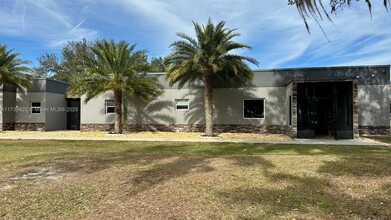 6081 Ocilla Loop in Clermont, FL - Building Photo - Building Photo