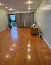 21 Blueberry Ln in Staten Island, NY - Building Photo - Building Photo