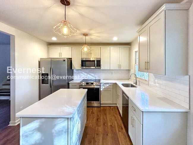 409 Ferncliff Dr in Birmingham, AL - Building Photo - Building Photo