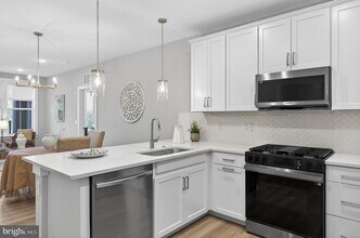 76 Old Mill Bottom Rd N in Annapolis, MD - Building Photo - Building Photo