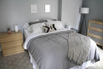 242 Shawmut Ave, Unit 1 in Boston, MA - Foto de edificio - Building Photo