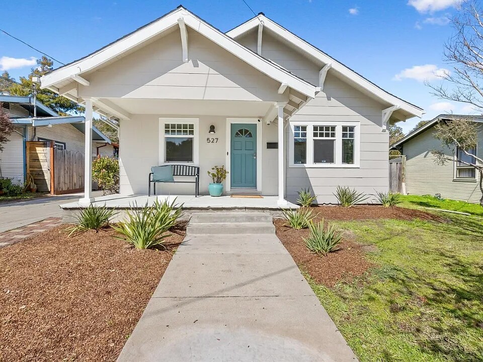 527 Windham St in Santa Cruz, CA - Building Photo
