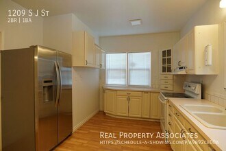 1209 S J St in Tacoma, WA - Building Photo - Building Photo