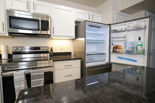 168 S Winchester Ave in Waynesboro, VA - Building Photo - Building Photo