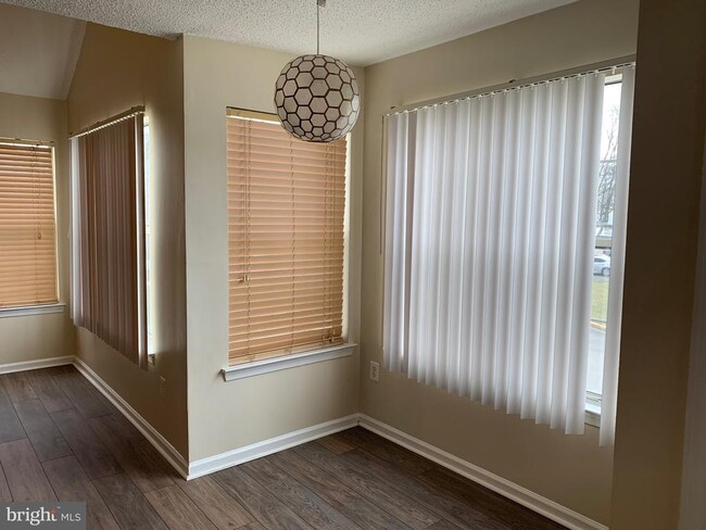 property at 14053 Vista Dr