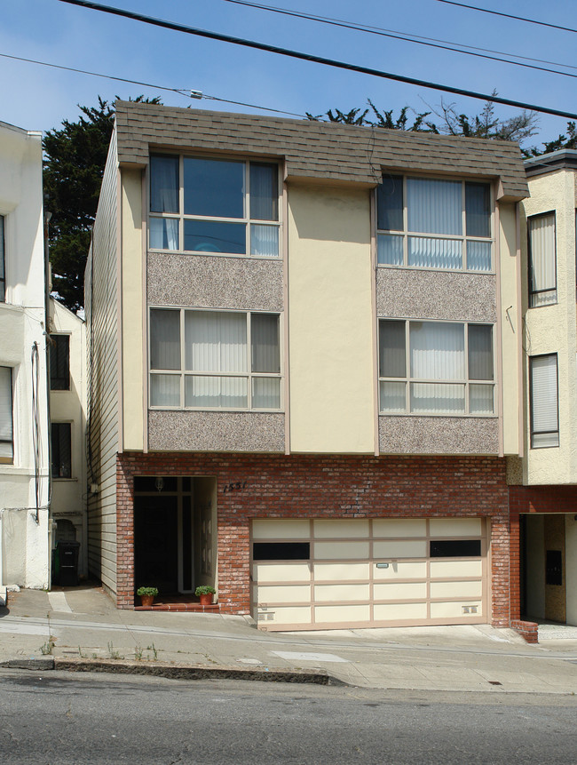 1551-1553 Funston Ave in San Francisco, CA - Building Photo - Building Photo