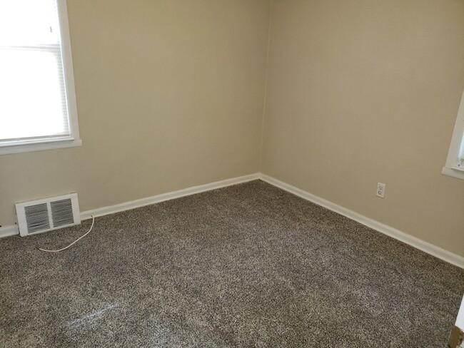 property at 622 E Twelve Mile Rd