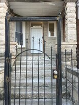 4253 W Wilcox St in Chicago, IL - Building Photo