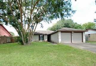 614 Dalewood Dr in Missouri City, TX - Building Photo - Building Photo