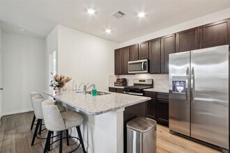 2877 Grand Anse Dr in Katy, TX - Building Photo - Building Photo