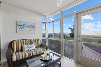 255 The Esplanade N in Venice, FL - Building Photo - Building Photo