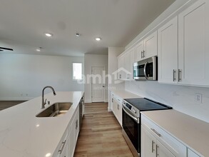 11159 Magallanes St in Las Vegas, NV - Building Photo - Building Photo