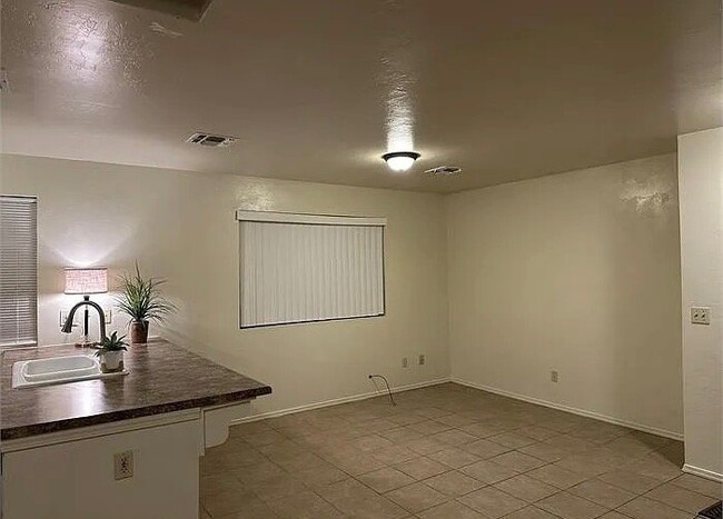 property at 1825 S Jefferson Ave