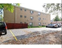 8050 Niles Ave in Skokie, IL - Building Photo - Building Photo